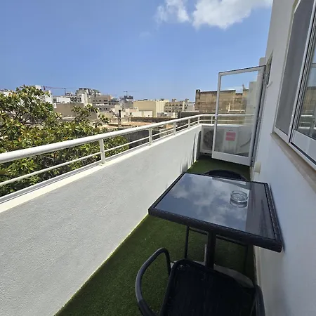 D Townhouse Sliema