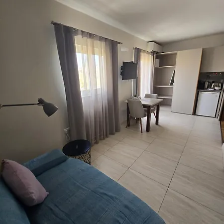 D Townhouse 3*