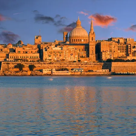 Hotell D Townhouse 3*