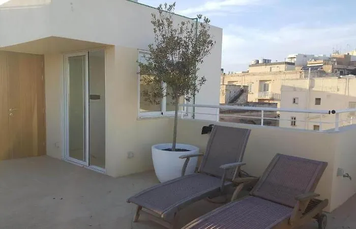 D Townhouse Boutique Hotel 3*