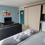 D Townhouse Hotel
