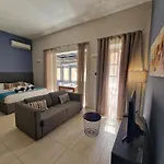 D Townhouse 3* Sliema