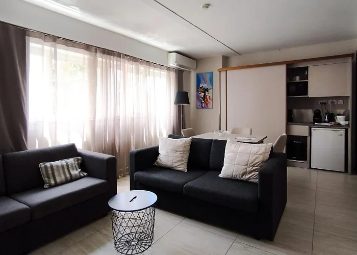 Hotel D Townhouse Sliema